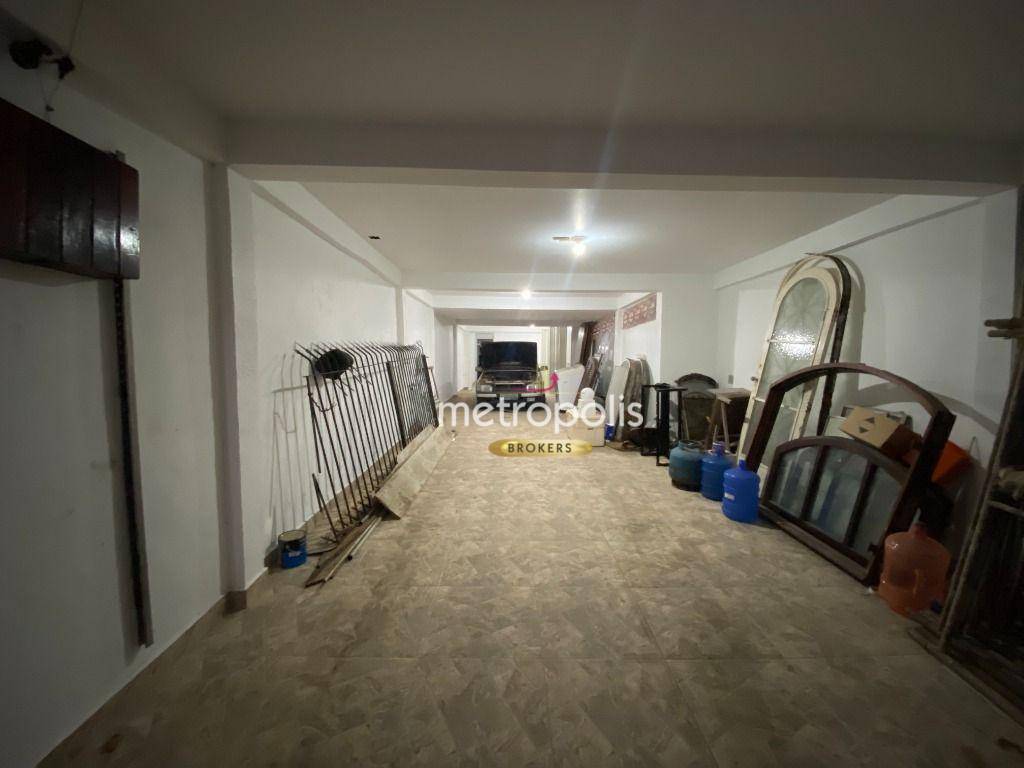 Sobrado à venda com 3 quartos, 300m² - Foto 25