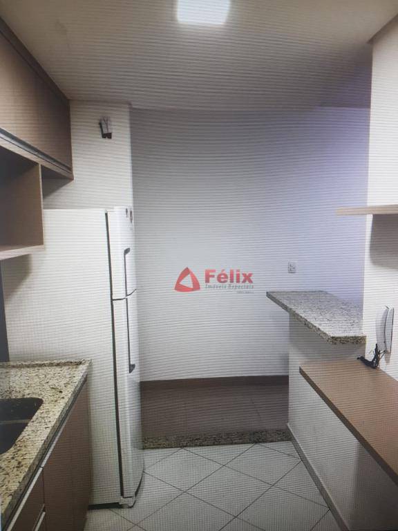 Apartamento à venda com 3 quartos, 89m² - Foto 6