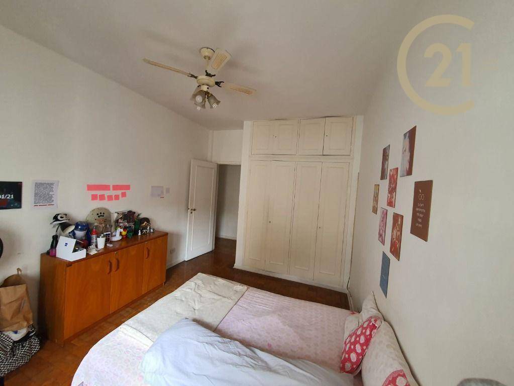 Apartamento à venda com 3 quartos, 180m² - Foto 12