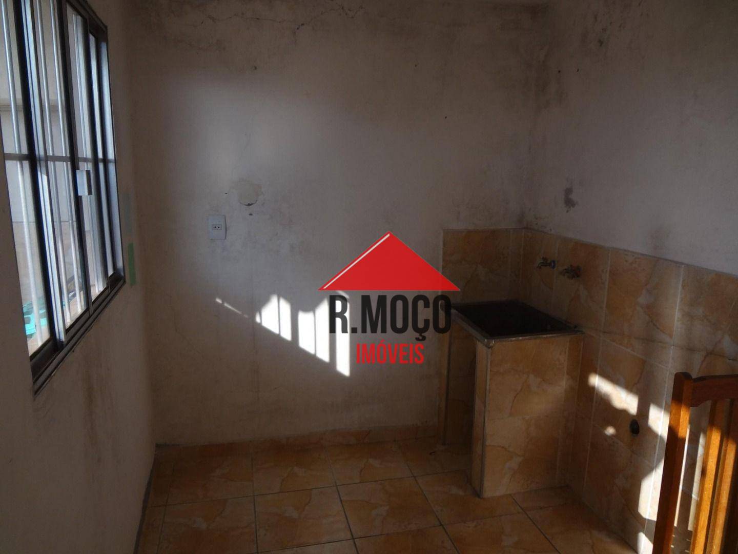 Sobrado à venda com 8 quartos, 100m² - Foto 6