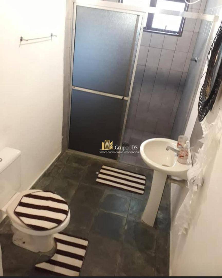 Chácara à venda com 8 quartos, 300m² - Foto 12