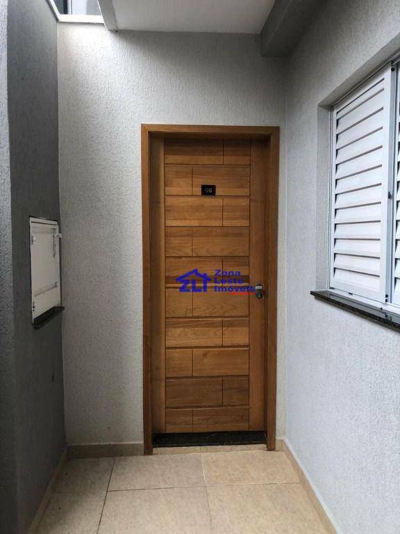 Apartamento à venda com 2 quartos, 40m² - Foto 5