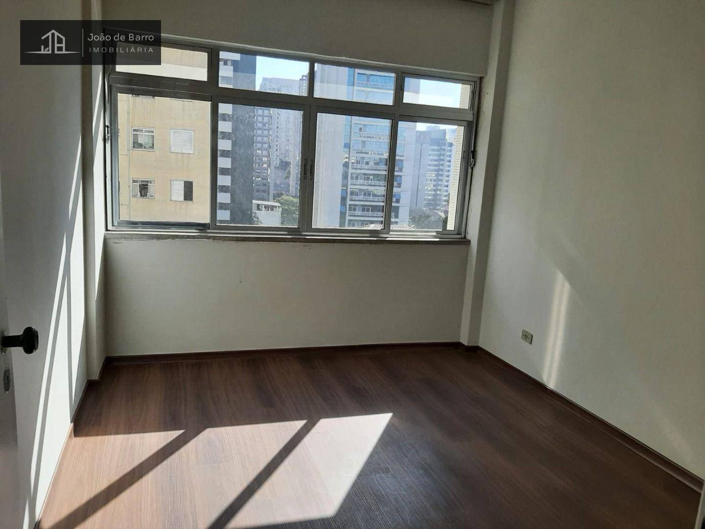 Apartamento à venda com 2 quartos, 79m² - Foto 10