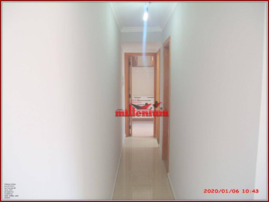 Apartamento à venda com 2 quartos, 56m² - Foto 8