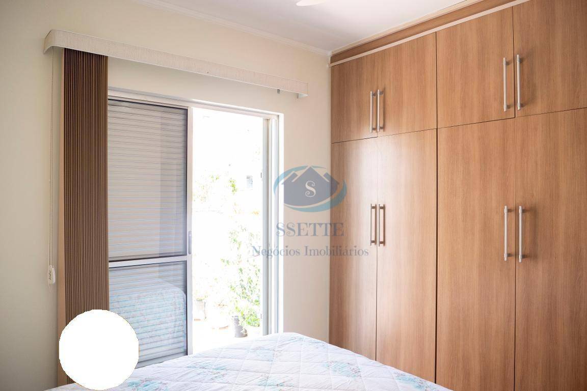 Sobrado à venda com 3 quartos, 160m² - Foto 2