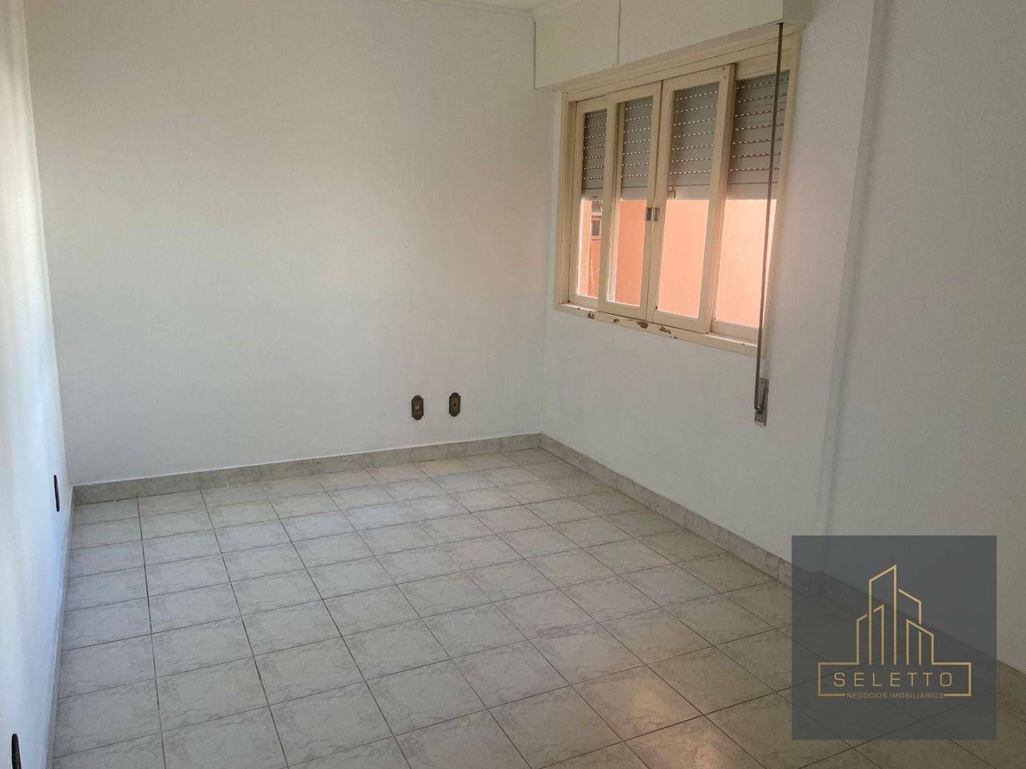 Apartamento à venda com 2 quartos, 74m² - Foto 2