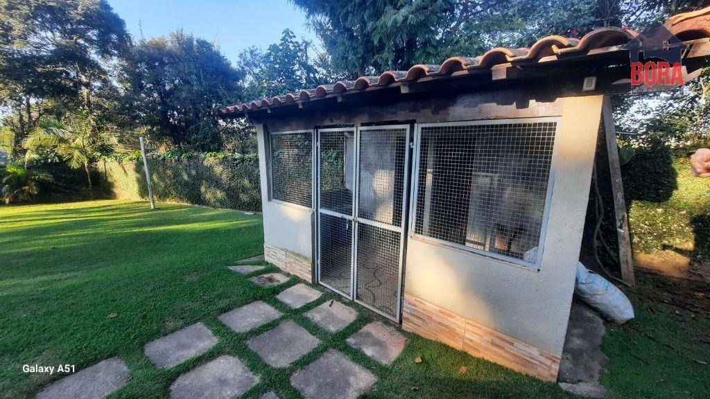 Chácara à venda com 5 quartos, 310m² - Foto 4