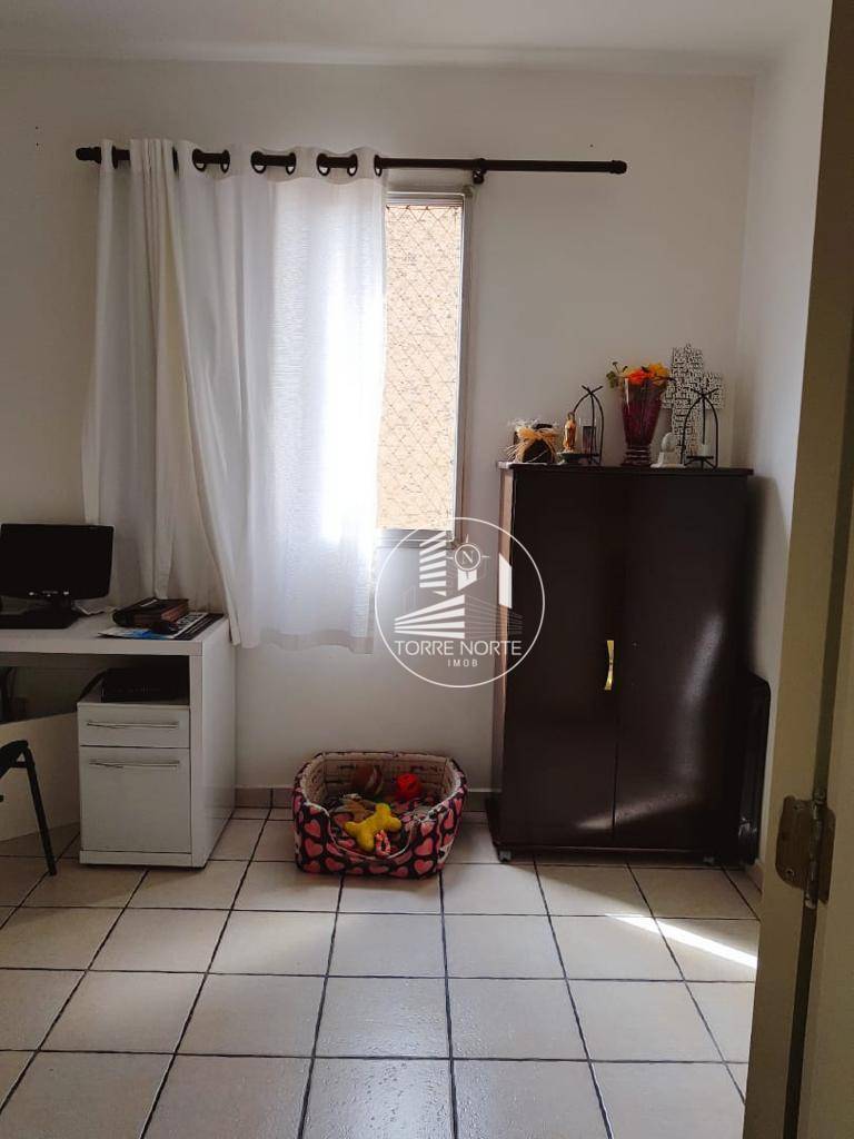 Apartamento à venda com 3 quartos, 48m² - Foto 11