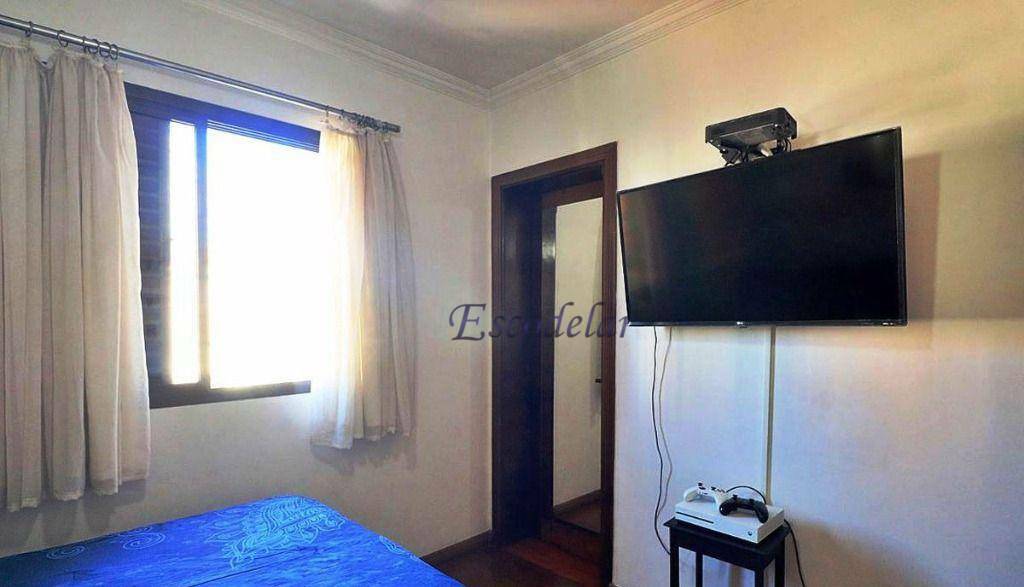 Apartamento à venda com 3 quartos, 186m² - Foto 33