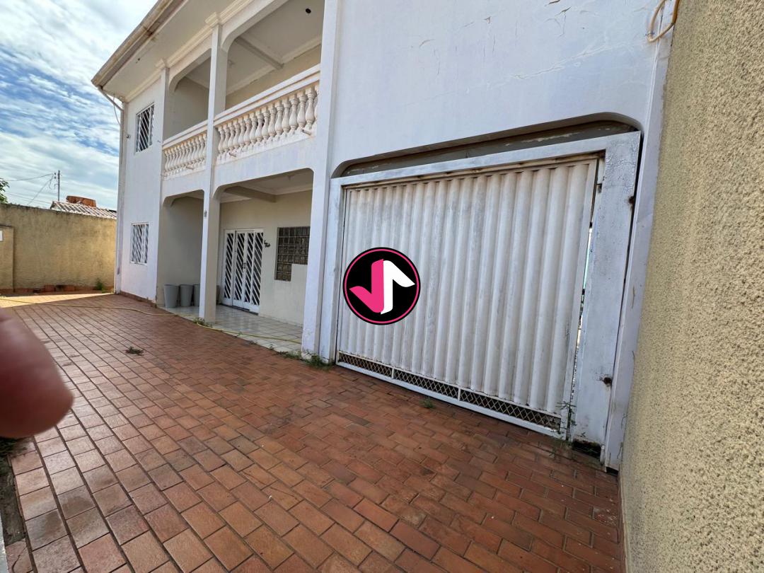Casa à venda com 4 quartos, 249m² - Foto 18