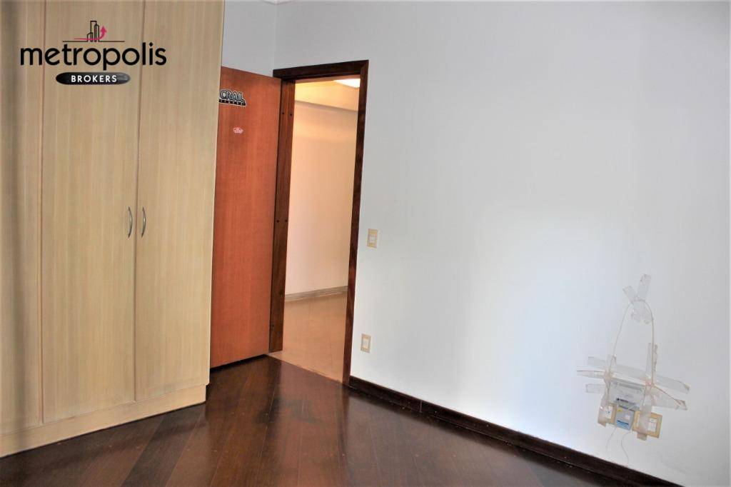 Apartamento à venda com 3 quartos, 242m² - Foto 26