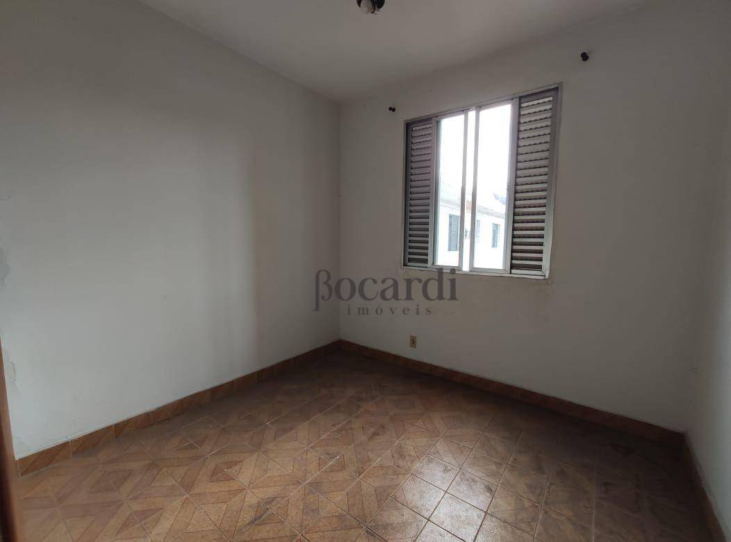 Apartamento à venda com 3 quartos, 55m² - Foto 3