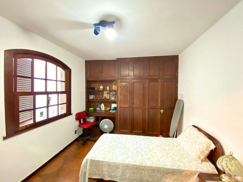 Casa à venda com 8 quartos, 2100m² - Foto 14