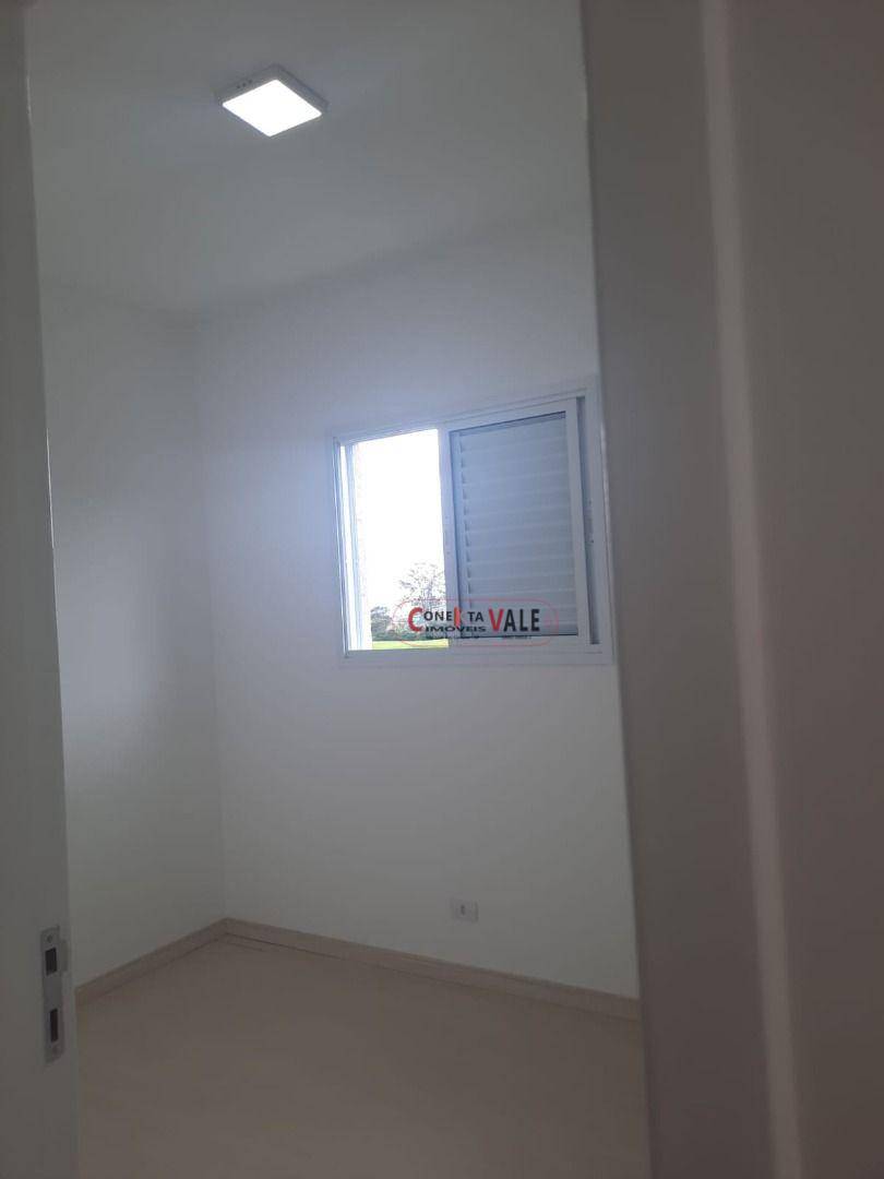 Apartamento para alugar com 2 quartos, 62m² - Foto 13