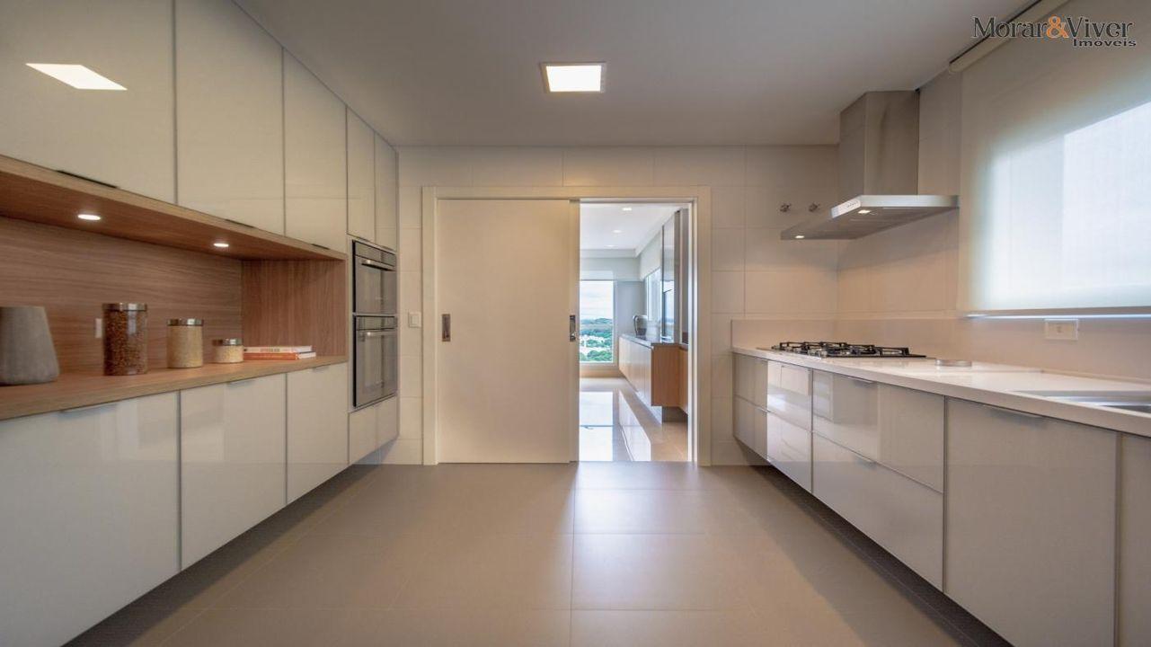 Apartamento à venda com 4 quartos, 245m² - Foto 8