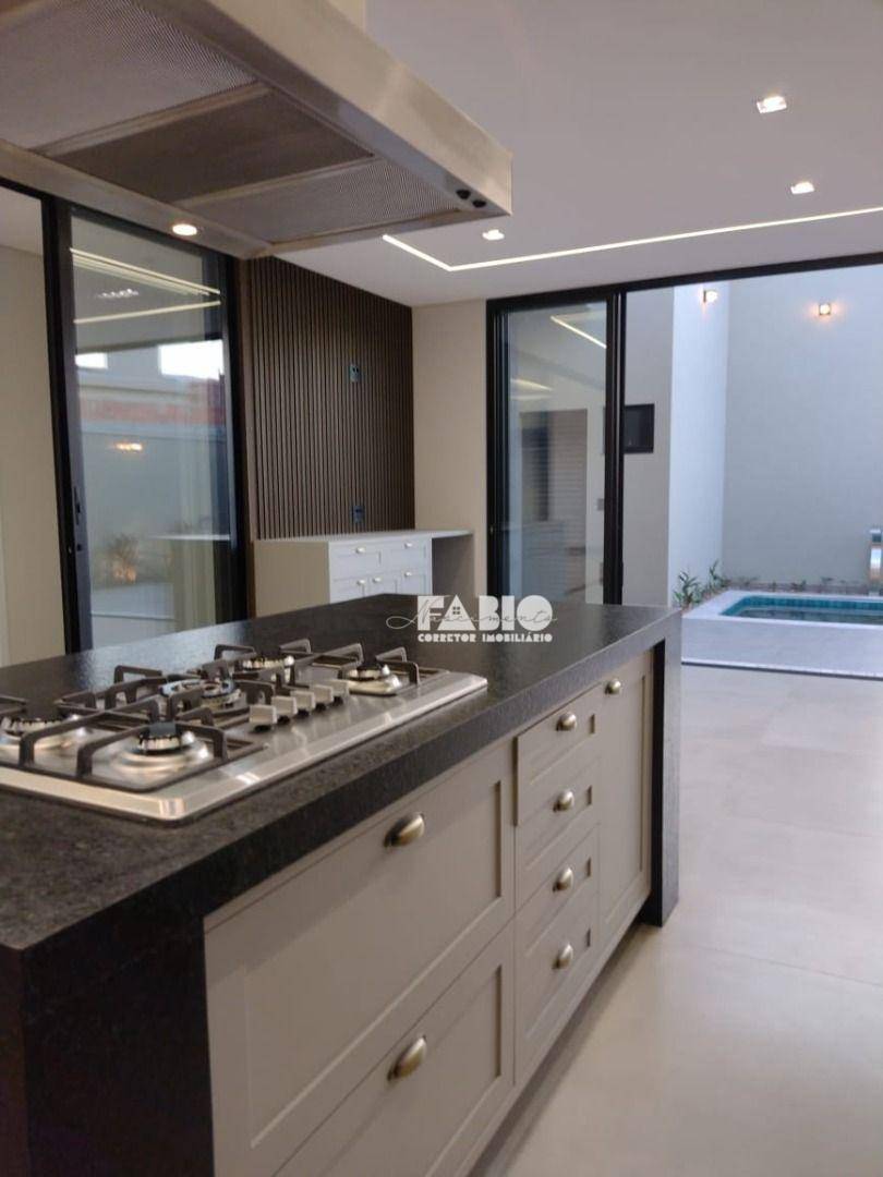 Casa de Condomínio à venda com 3 quartos, 230m² - Foto 22