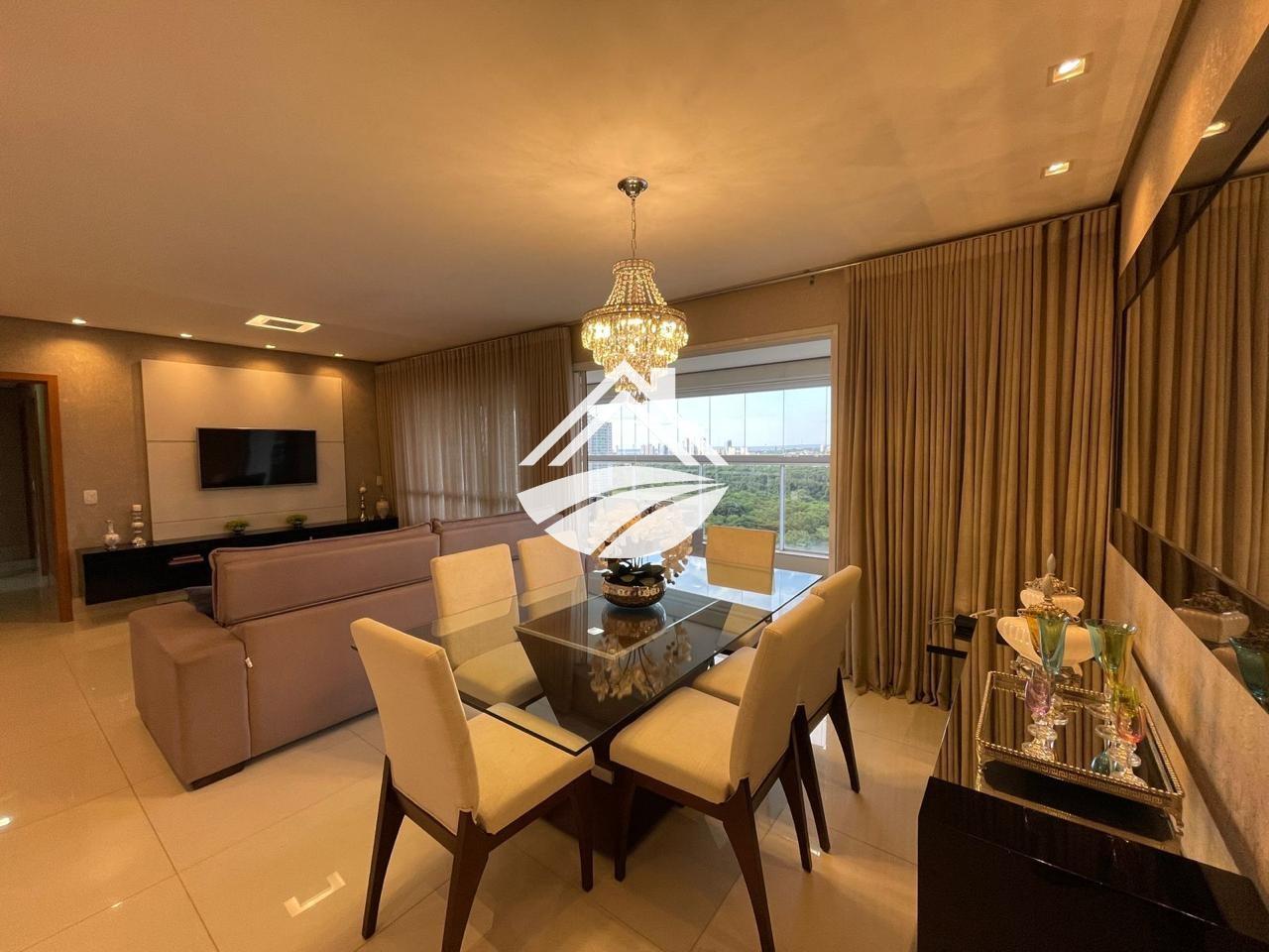 Apartamento à venda com 4 quartos, 151m² - Foto 1
