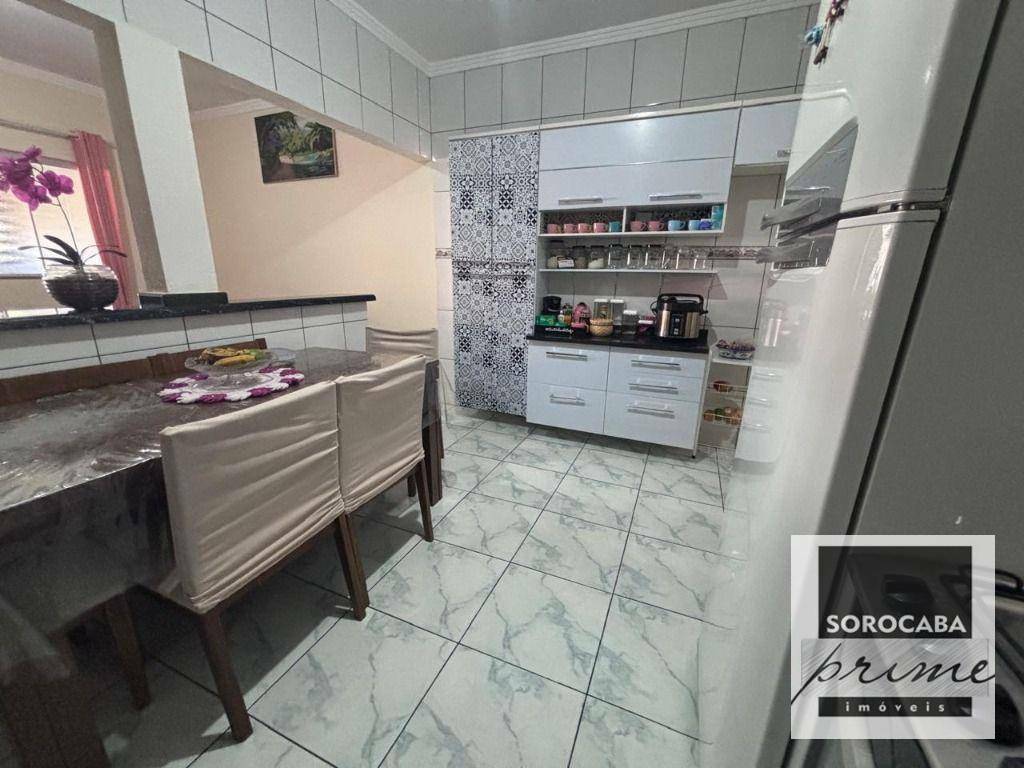 Sobrado à venda com 4 quartos, 185m² - Foto 3