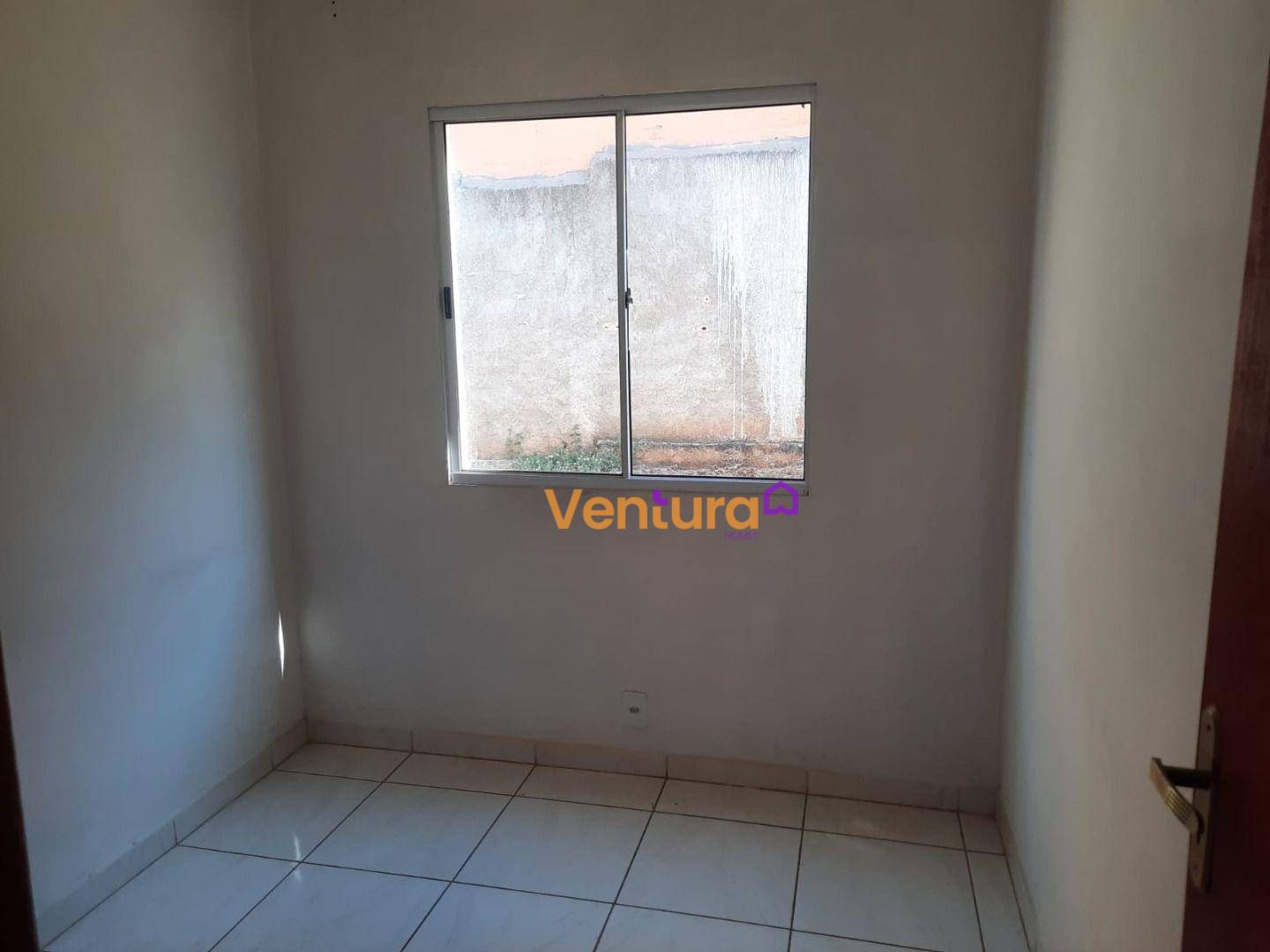 Apartamento à venda com 2 quartos, 43m² - Foto 4