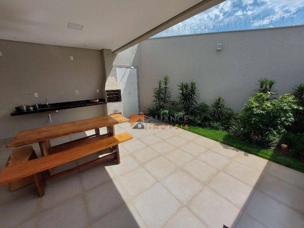 Sobrado à venda com 2 quartos, 87m² - Foto 4