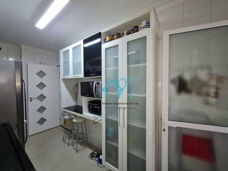 Apartamento à venda com 3 quartos, 113m² - Foto 11