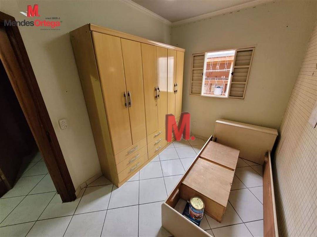 Casa à venda com 3 quartos, 175m² - Foto 14