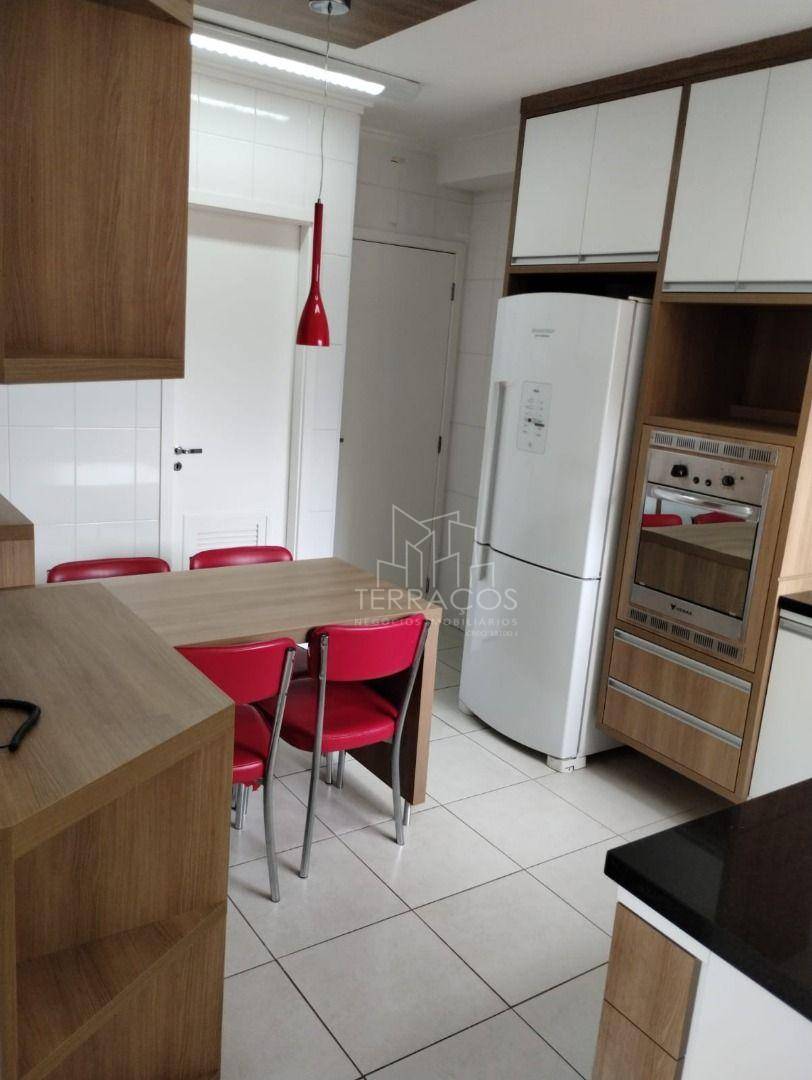 Apartamento para alugar com 3 quartos, 163m² - Foto 13