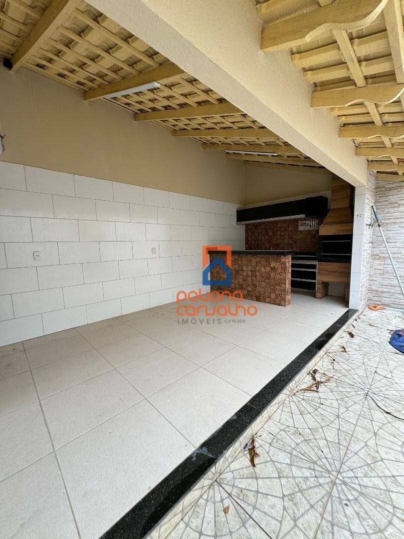 Casa à venda com 3 quartos, 220m² - Foto 10