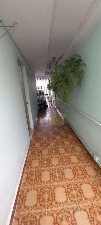 Sobrado à venda com 3 quartos, 150m² - Foto 24