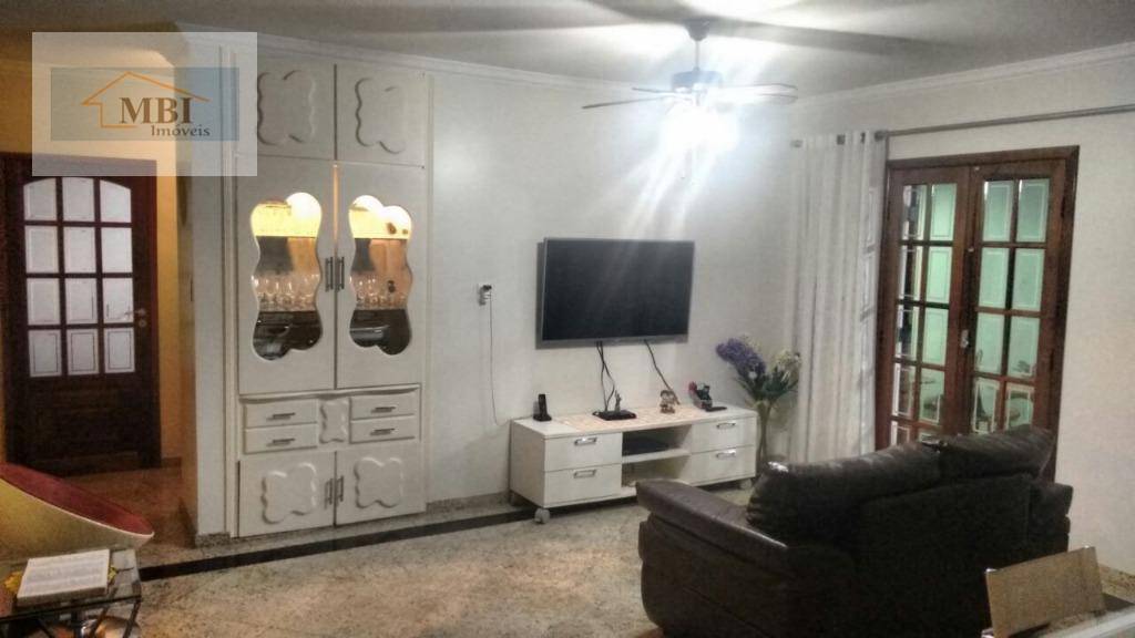 Sobrado à venda com 3 quartos, 250m² - Foto 19