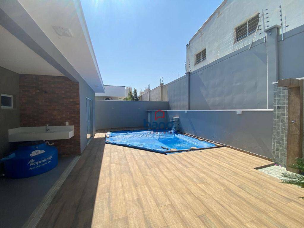 Casa de Condomínio à venda com 3 quartos, 200m² - Foto 17