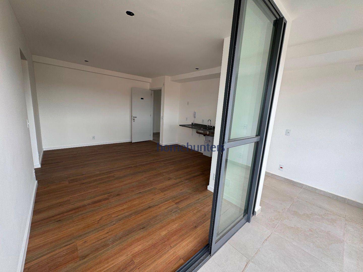 Apartamento à venda com 2 quartos, 57m² - Foto 8