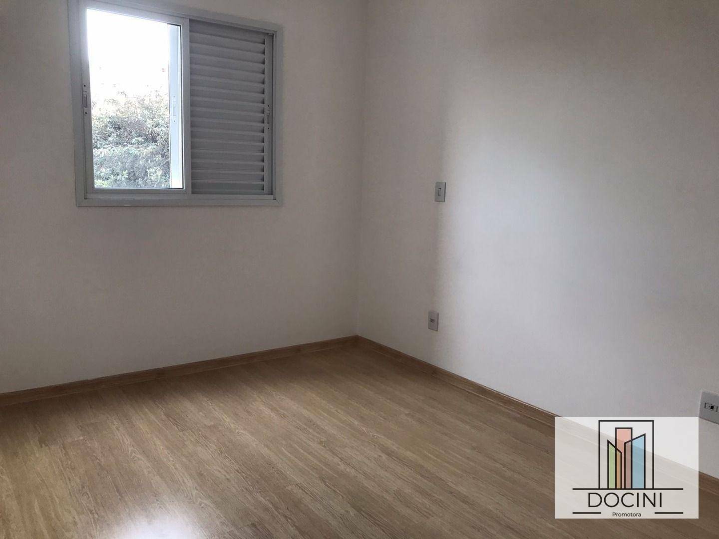 Apartamento à venda com 2 quartos, 69m² - Foto 13