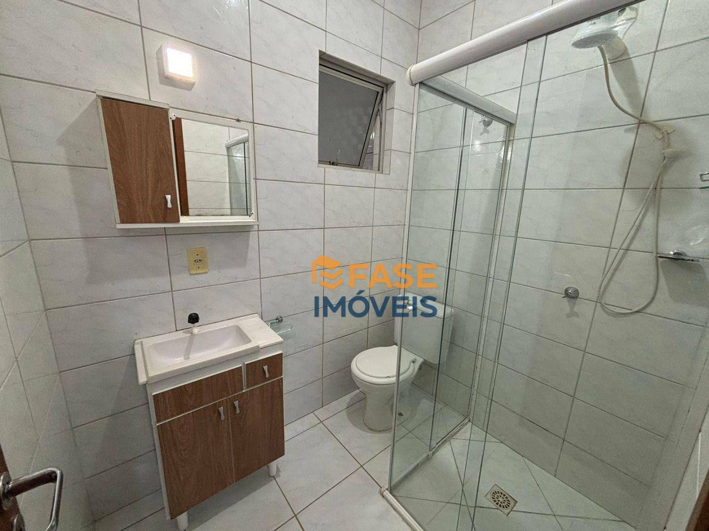 Casa à venda com 2 quartos, 55m² - Foto 14