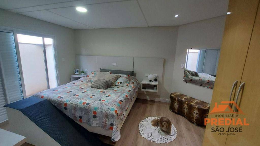 Casa de Condomínio à venda com 3 quartos, 240m² - Foto 9