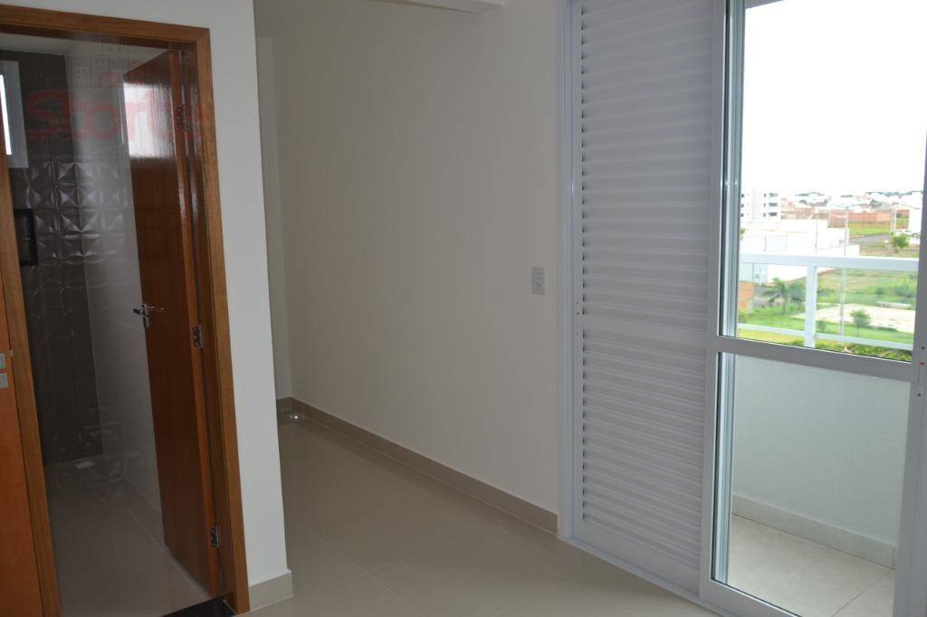 Apartamento à venda com 2 quartos, 60m² - Foto 5