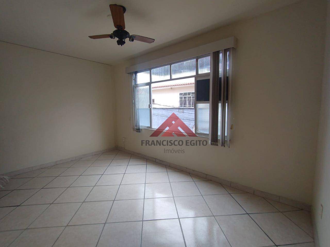 Apartamento à venda com 2 quartos, 65m² - Foto 3