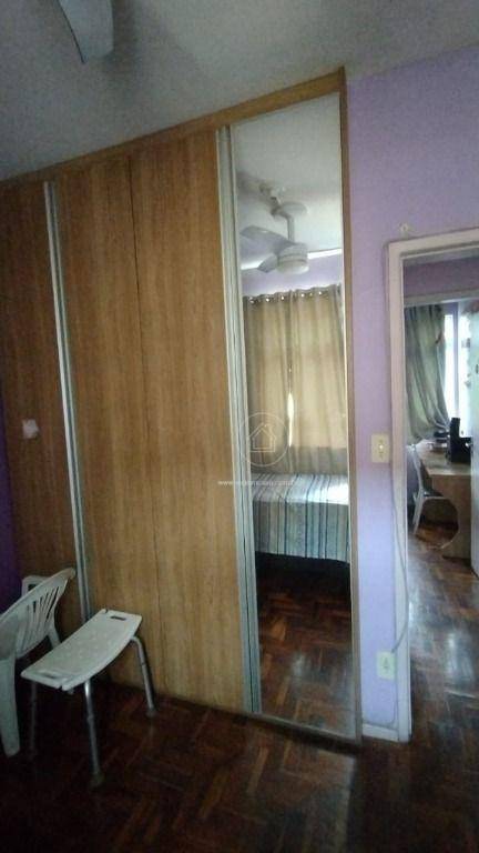 Apartamento à venda com 3 quartos, 60m² - Foto 2