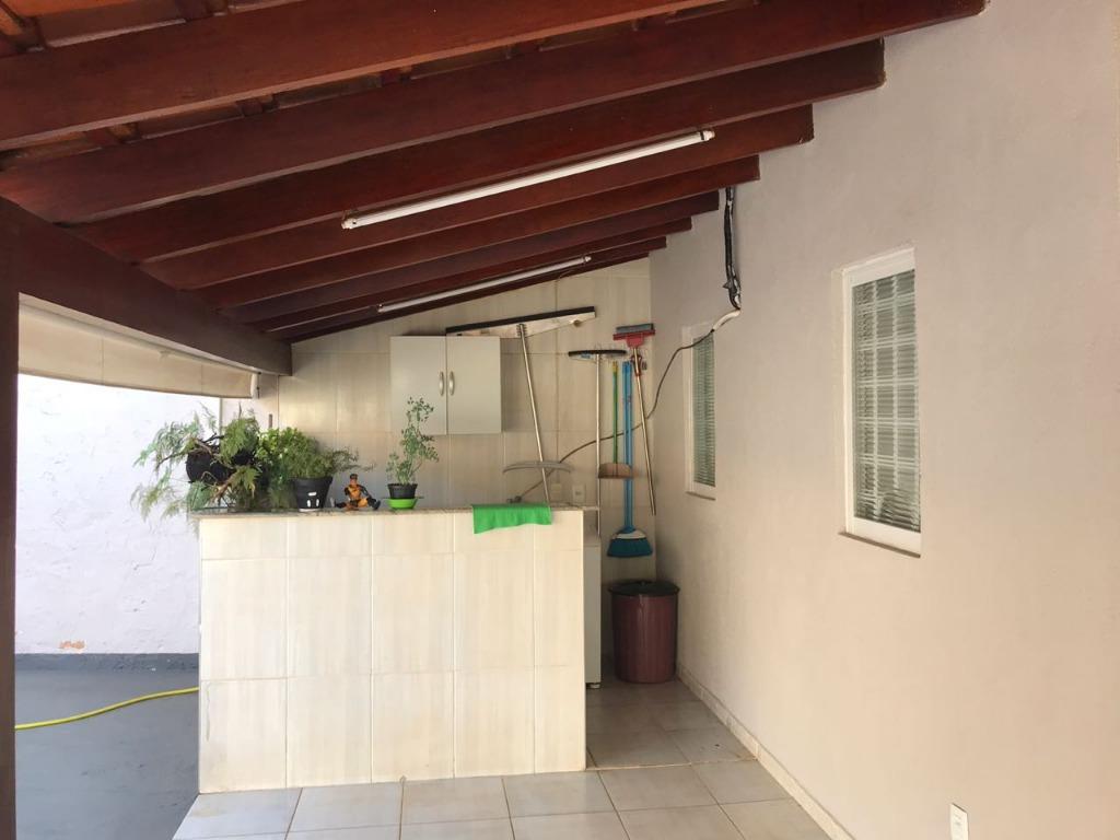 Casa à venda com 2 quartos, 260m² - Foto 16