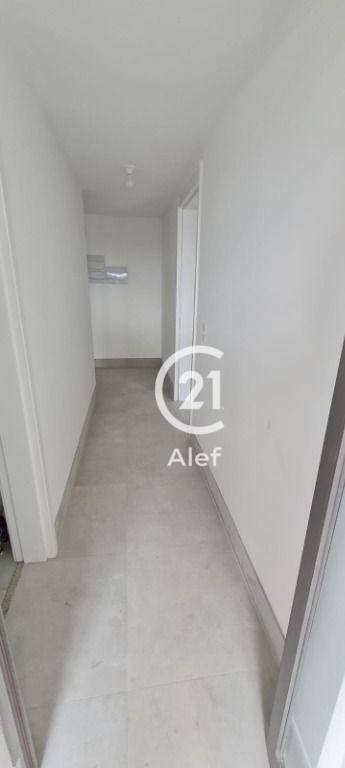 Apartamento à venda com 3 quartos, 115m² - Foto 27