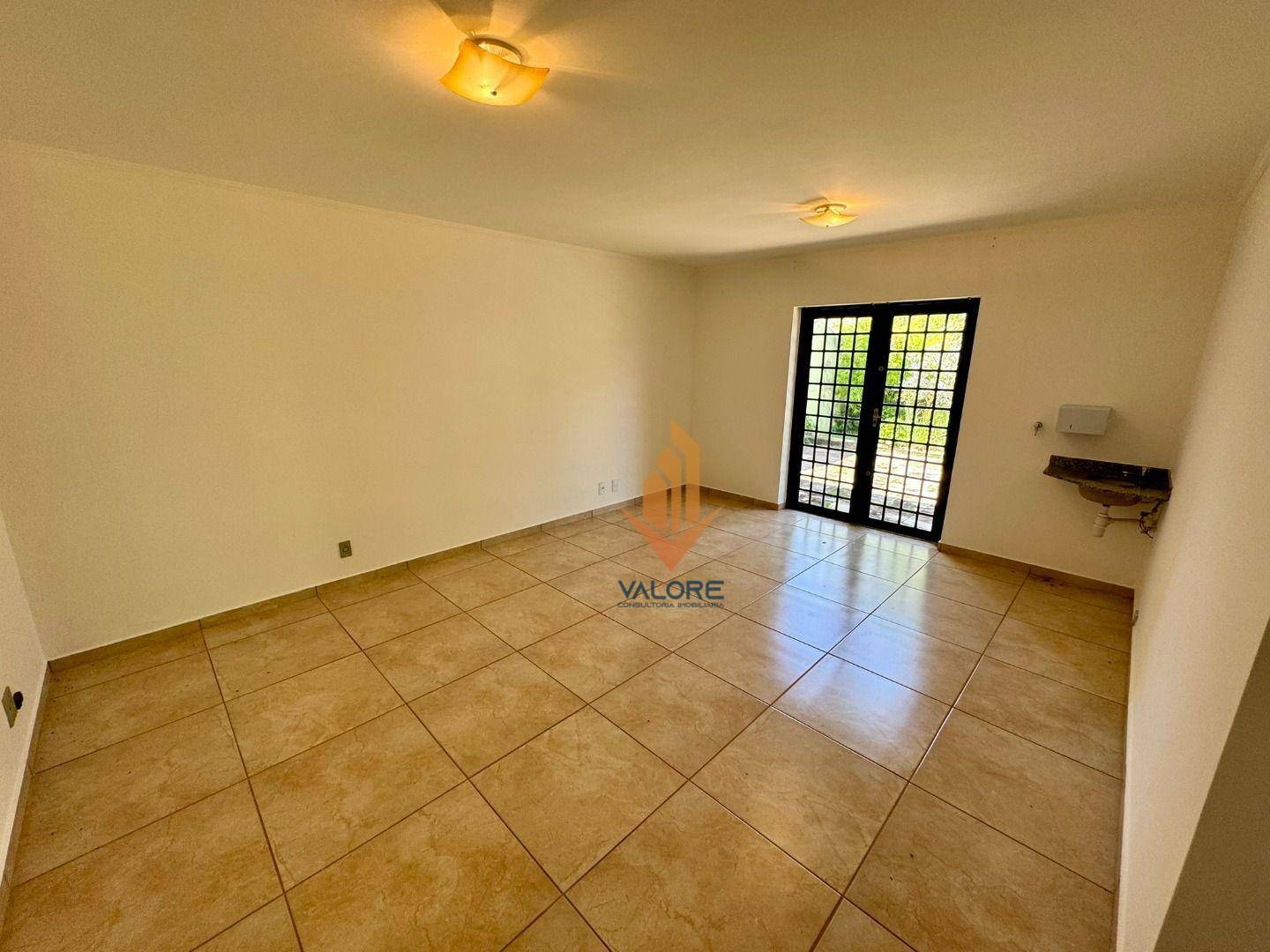 Casa à venda com 4 quartos, 227m² - Foto 13