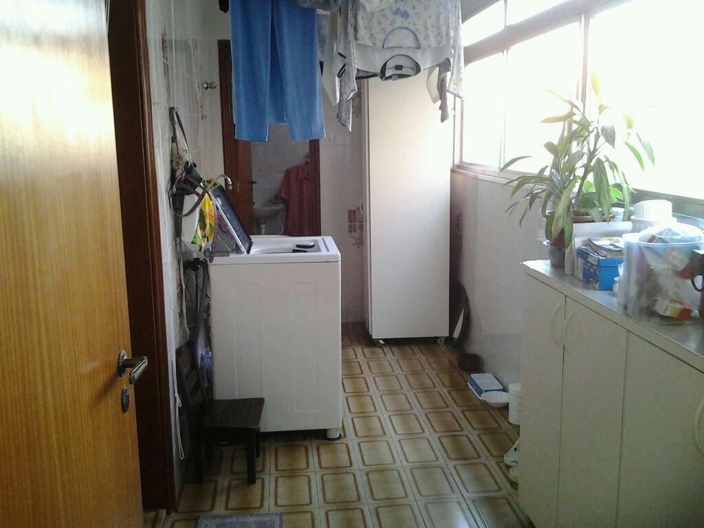 Apartamento à venda com 4 quartos, 155m² - Foto 32