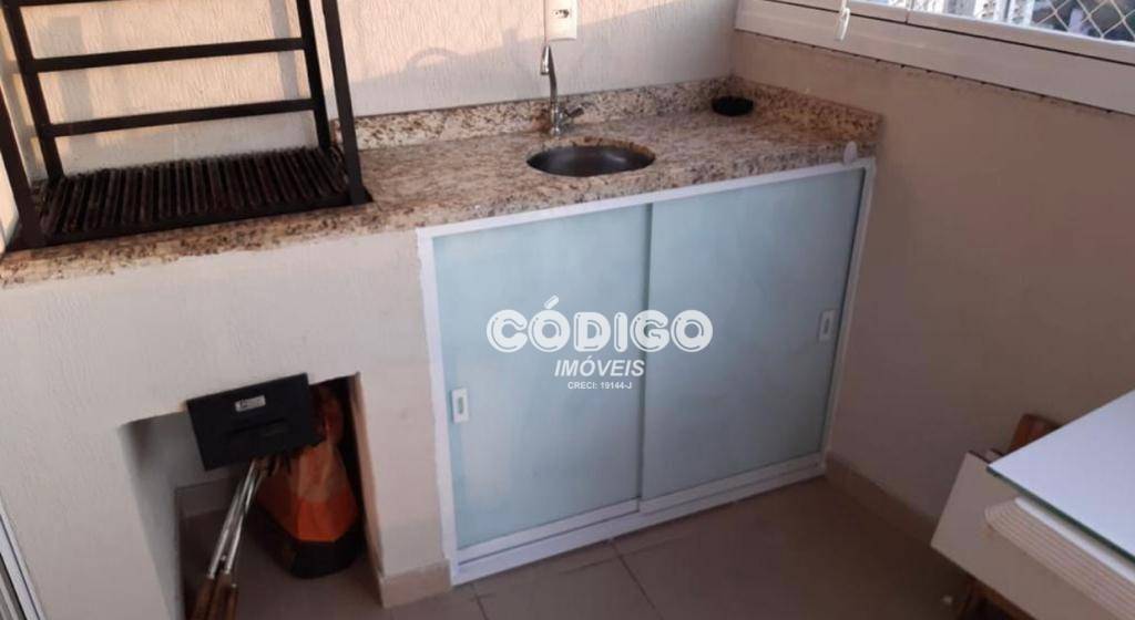 Apartamento à venda com 3 quartos, 82m² - Foto 4