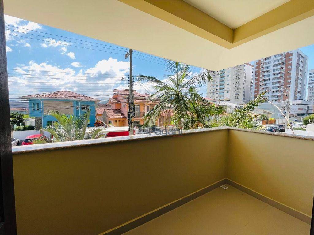 Casa, 4 quartos, 259 m² - Foto 37