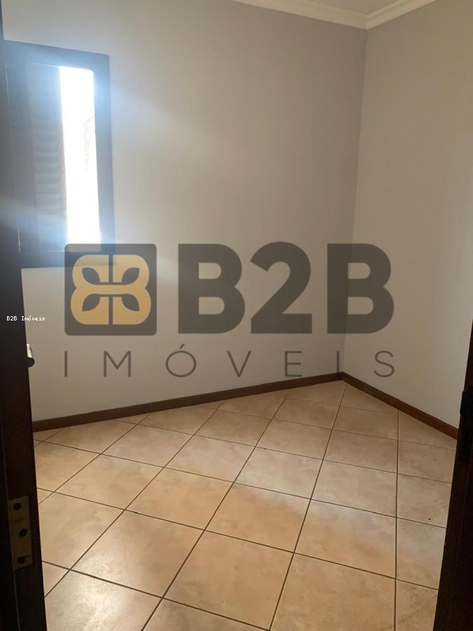 Apartamento à venda com 3 quartos, 110m² - Foto 17