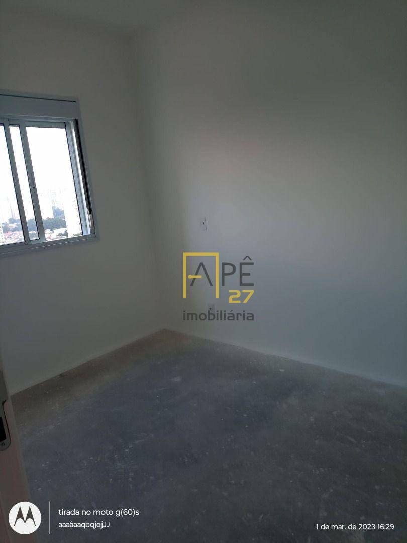 Apartamento à venda com 1 quarto, 37m² - Foto 23