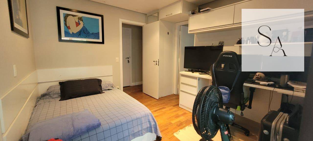 Apartamento à venda com 4 quartos, 228m² - Foto 19