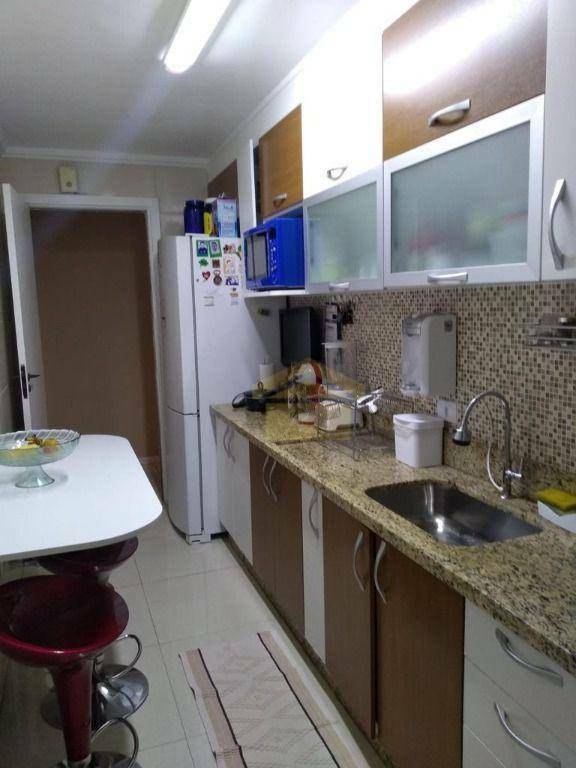 Apartamento à venda com 3 quartos, 78m² - Foto 7