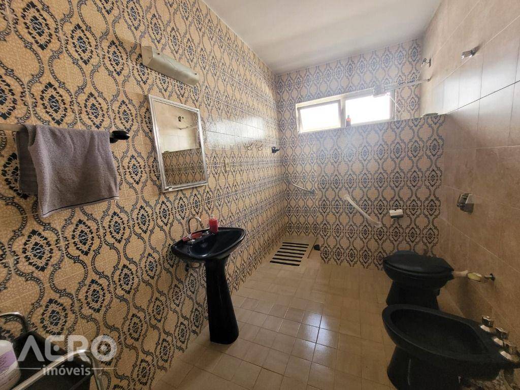 Casa à venda com 3 quartos, 184m² - Foto 31