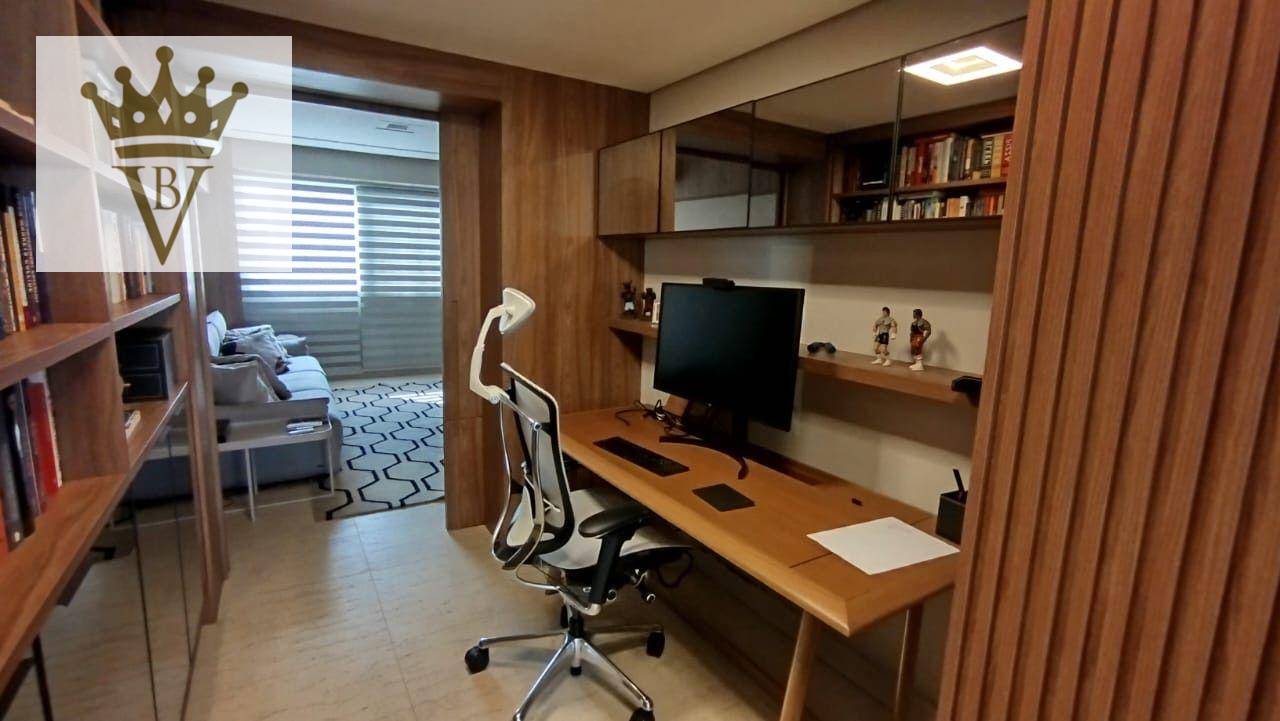 Apartamento para alugar com 4 quartos, 271m² - Foto 24